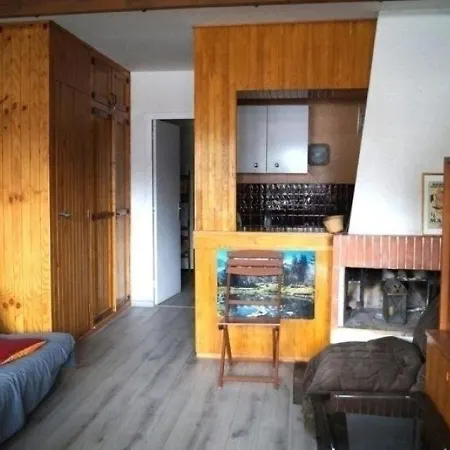 Studio 4 Personnes Studio 2/4 Pers Chanteloup Location 1600.